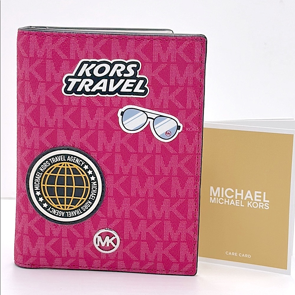 Michael Kors Jet Set Travel Medium Embellished Signature Logo Passport Case -Hol - Picture 1 of 11